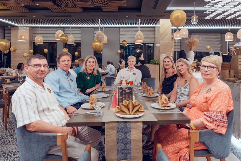 nhà hàng dành cho gia đình